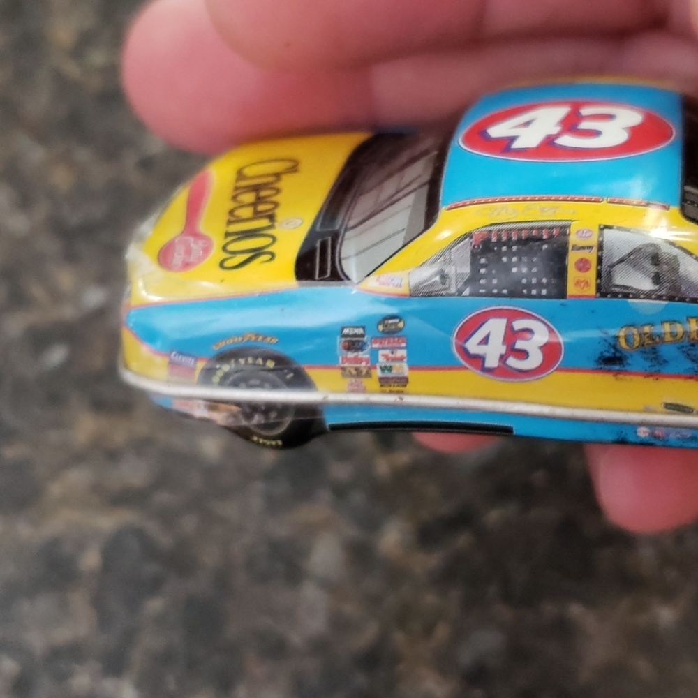 NASCAR boxes - Picture 6 of 7